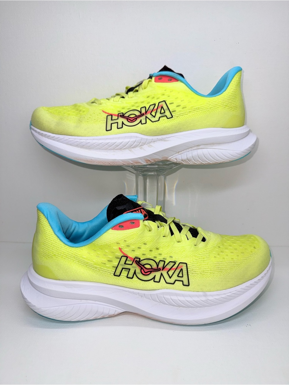 Hoka MACH 6  Men Running Shoe in Yellow and Teal with Black Accents